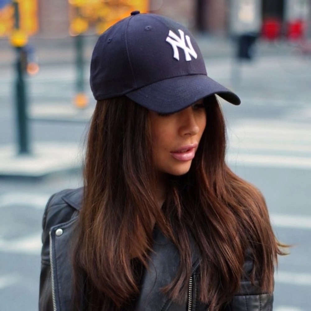 WOMENS NEW YORK YANKEES HAT